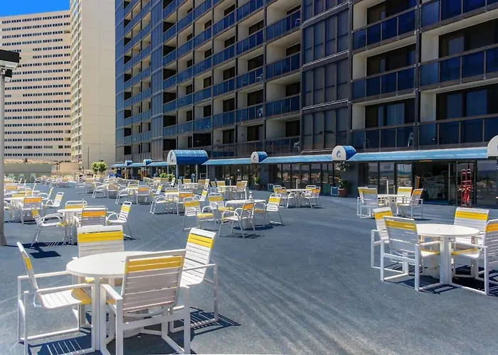 Budget-friendly Beachfront With Balcony Tennis Gym Pools & Sauna * Ocean City